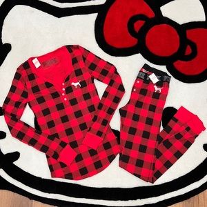 NWT VS Pajama Sleep Set Small